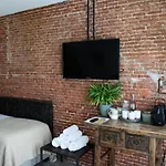 فندق دوارس أمستردام