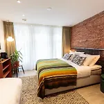 دوارس فندق أمستردام