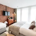 فندق دوارس أمستردام