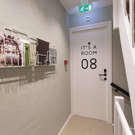 Dwars Otel 3*