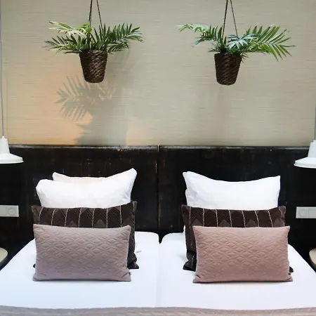 Dwars Hotel Ámsterdam