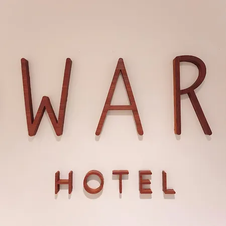 Dwars Hotel